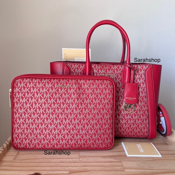 🌼Michael Kors with iPad case
